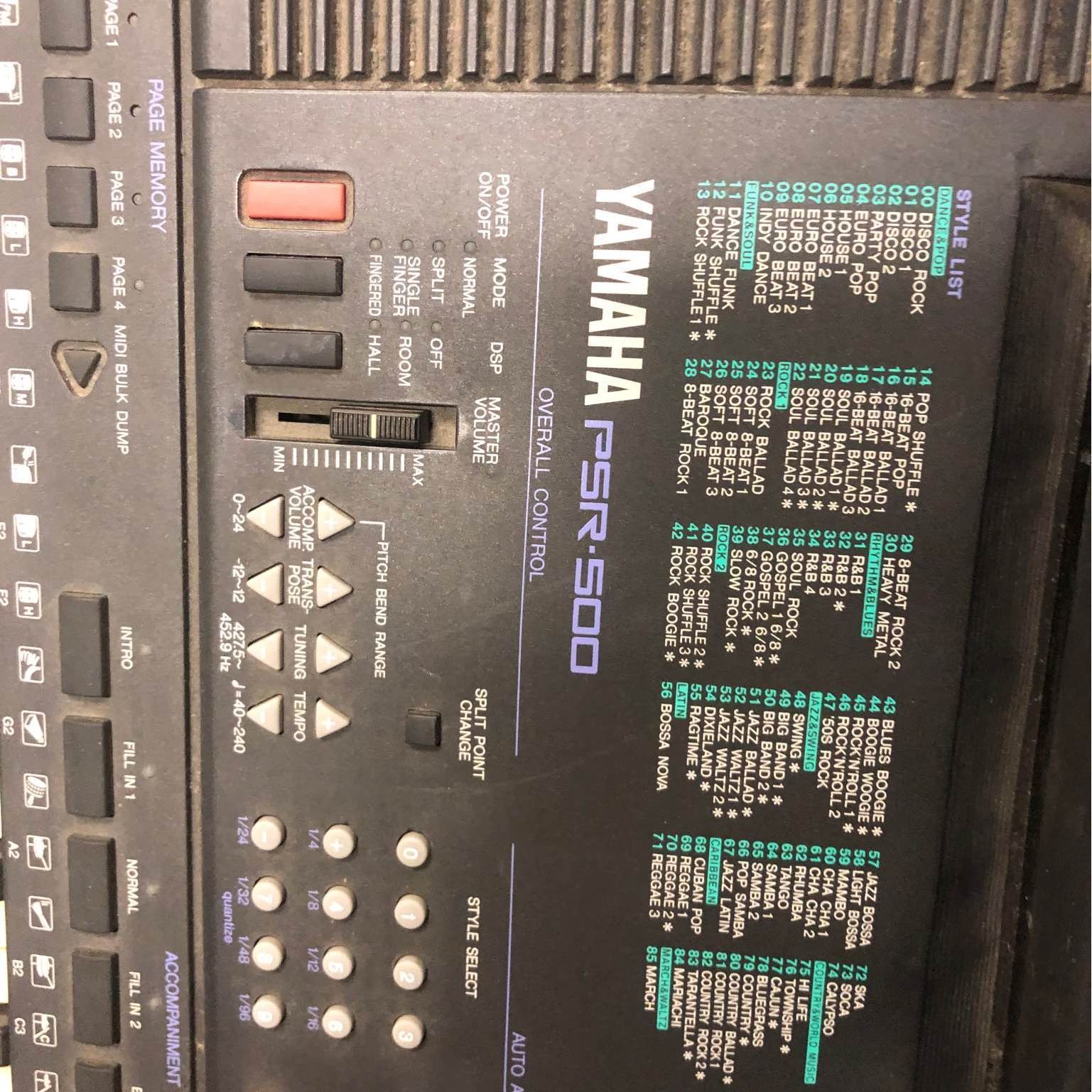 Yamaha PSR-500 keyboard 61 key  electronic portable keyboard