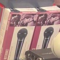 Digital Reference Drv100 Mic Cardioid Handheld Microphone