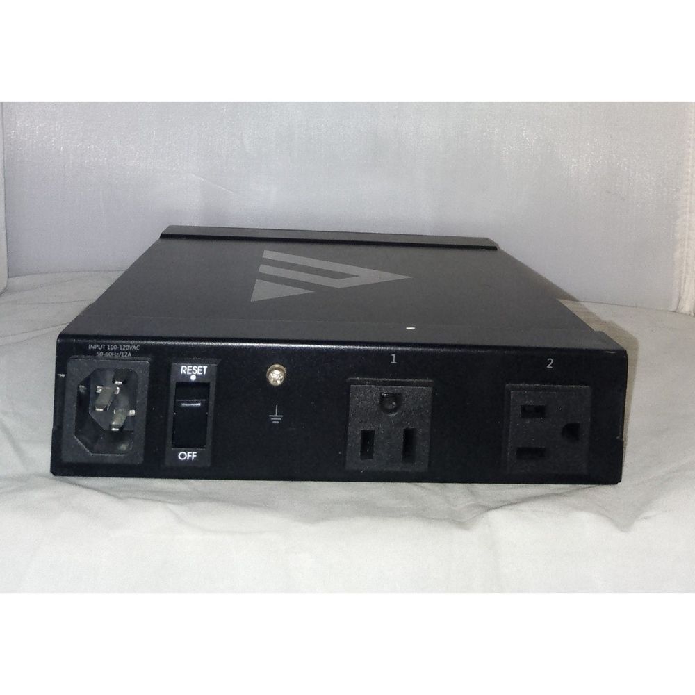 Pakedge Device & Sofware P2 2 Outlet Intelligent Power Distribution PDU