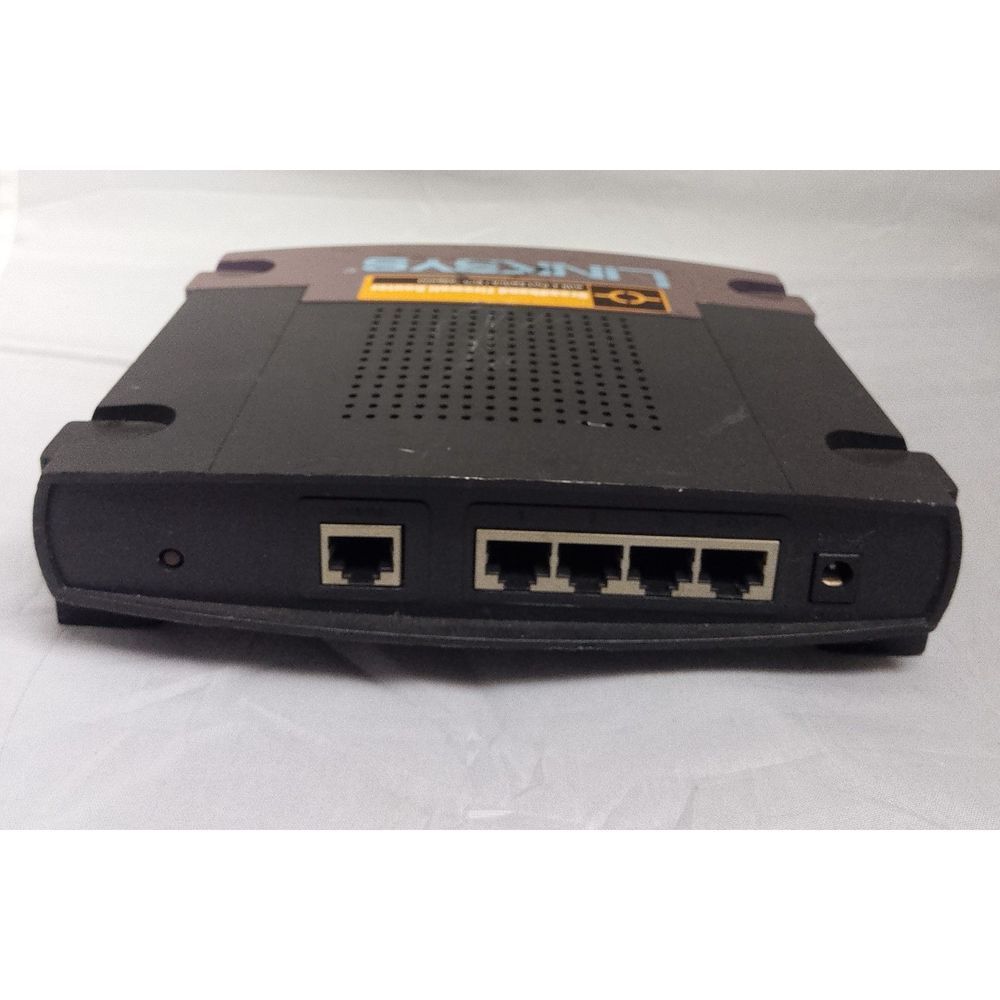 Linksys BEFSX41 wired router with built-in firewall