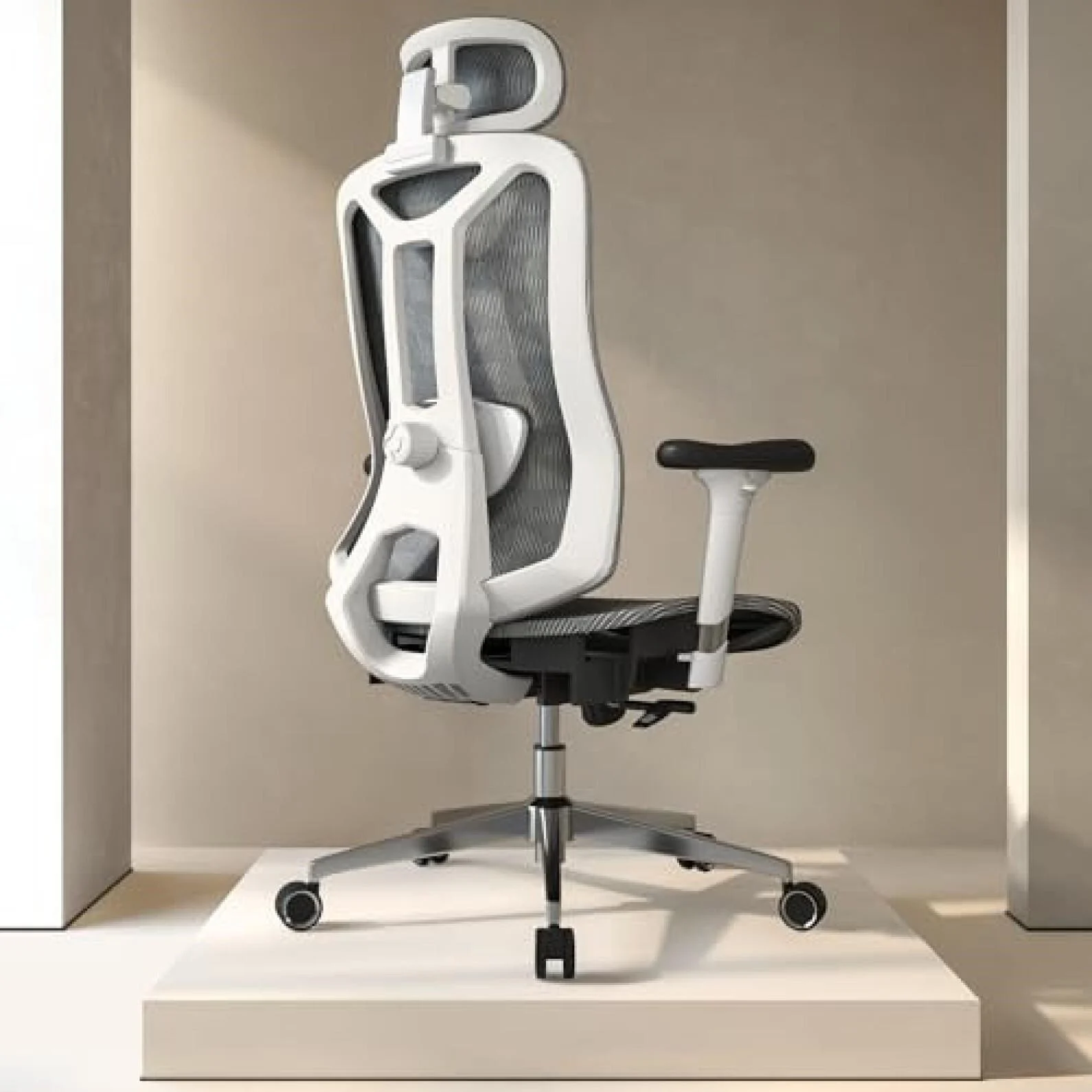 Fradiett Ergonomic Office Chair: Seat Depth Adjust