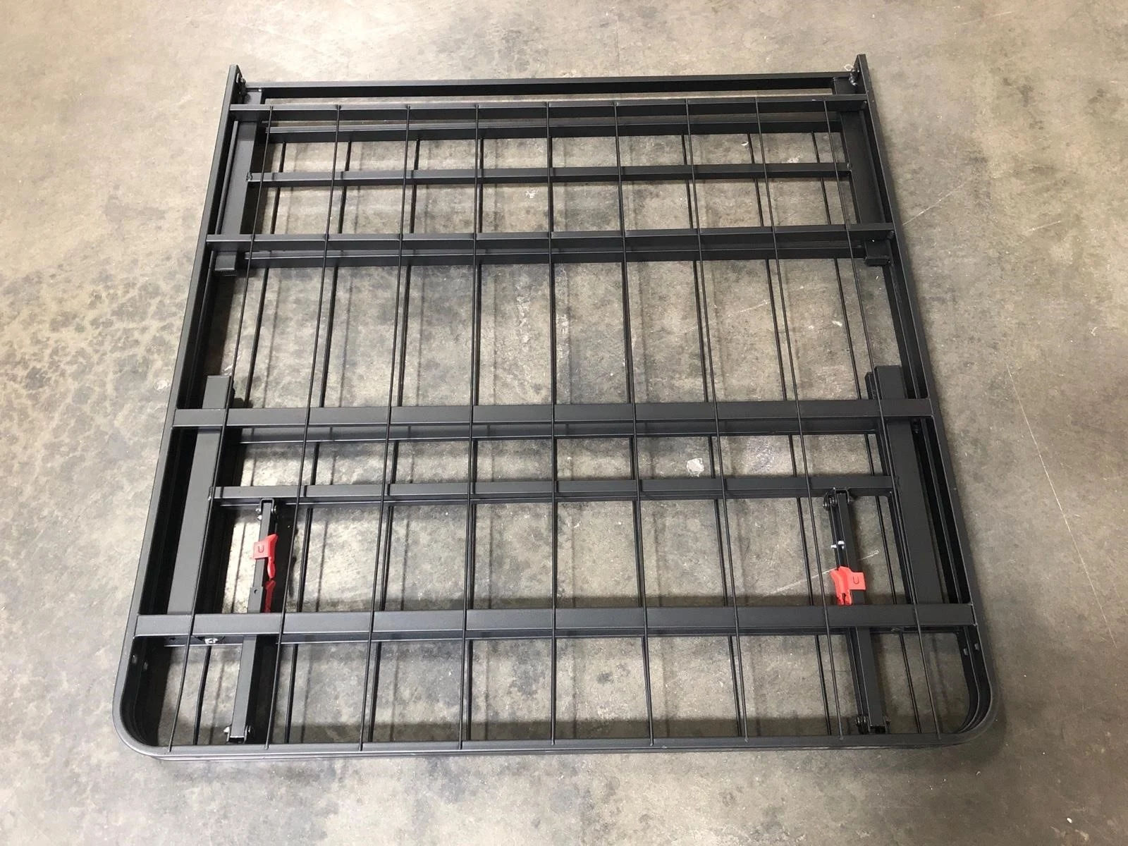 Amazon Basics Foldable Metal Platform Bed Frame
