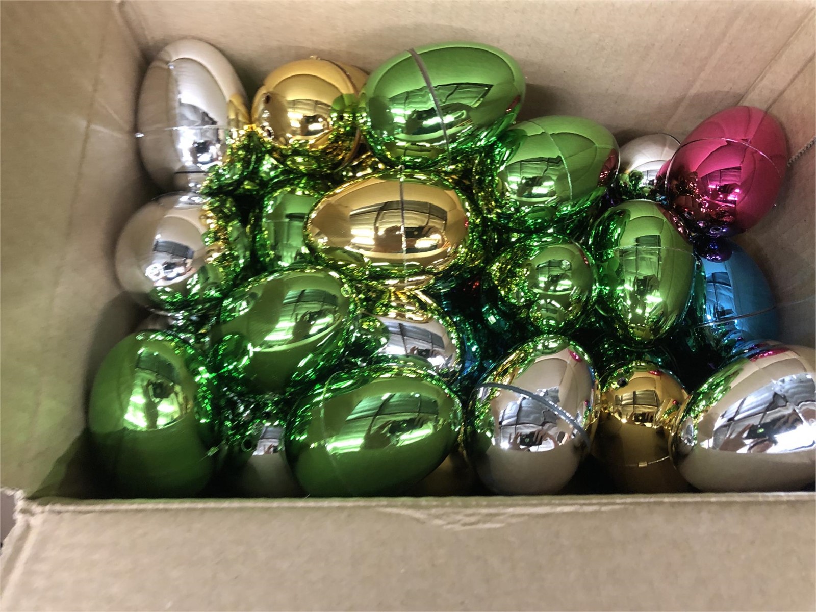 JOYIN 2.3” metallic eggs, 72 pcs (6 colors)